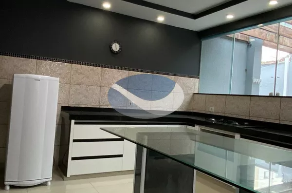 Linda casa à venda com piscina! - Foto 3