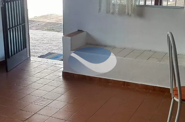 Grande Casa à Venda - Foto 5