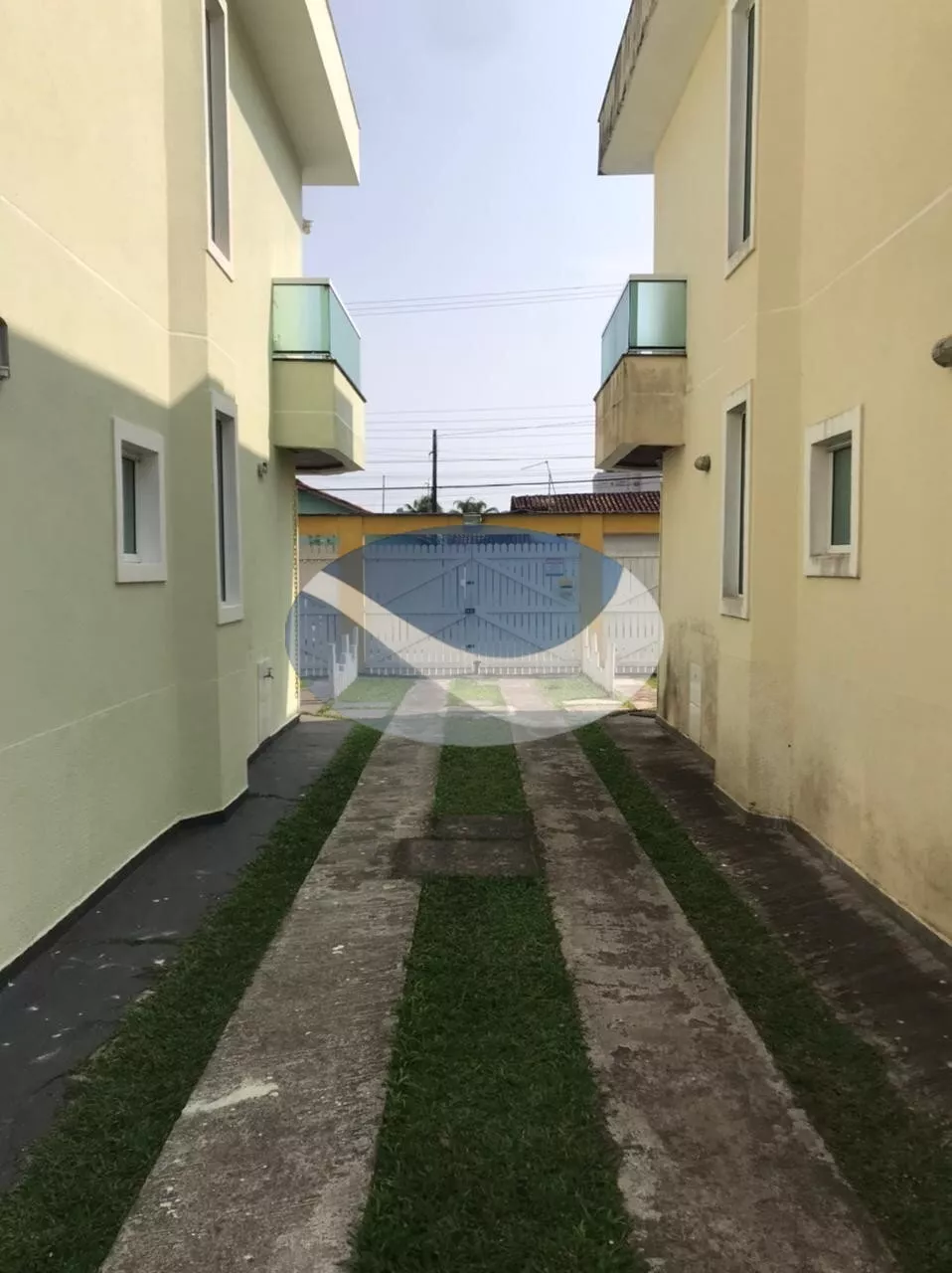 Sobrado à venda com 2 quartos, 81m² - Foto 1