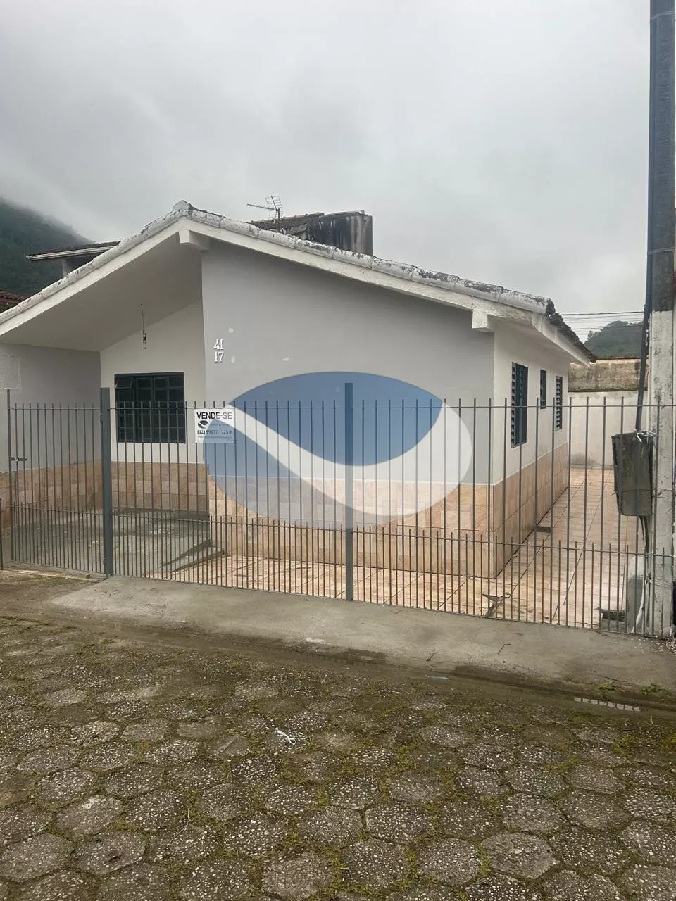 Casa à venda com 2 quartos, 60m² - Foto 1