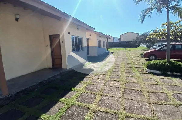 Casa 2 Dormitórios em Condomínio Fechado, Martim de Sá, Caraguatatuba, SP