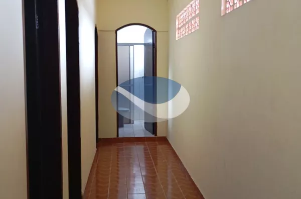 CORREDOR DOS QUARTOS - EDICULA 