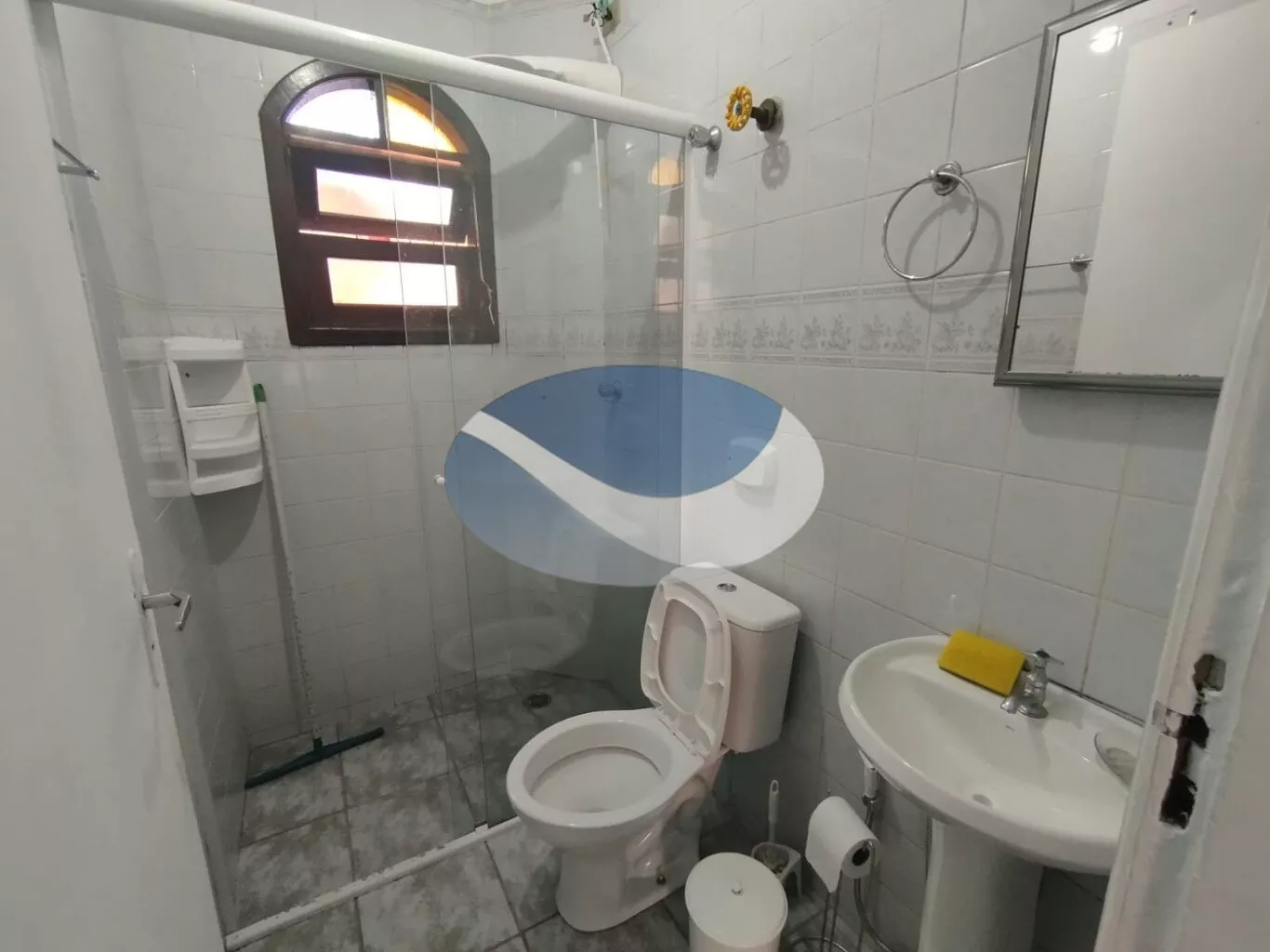 Casa à venda com 2 quartos, 70m² - Foto 6