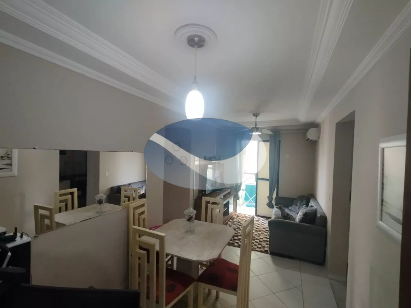 Apartamento à venda com 2 quartos, 67m² - Foto 1