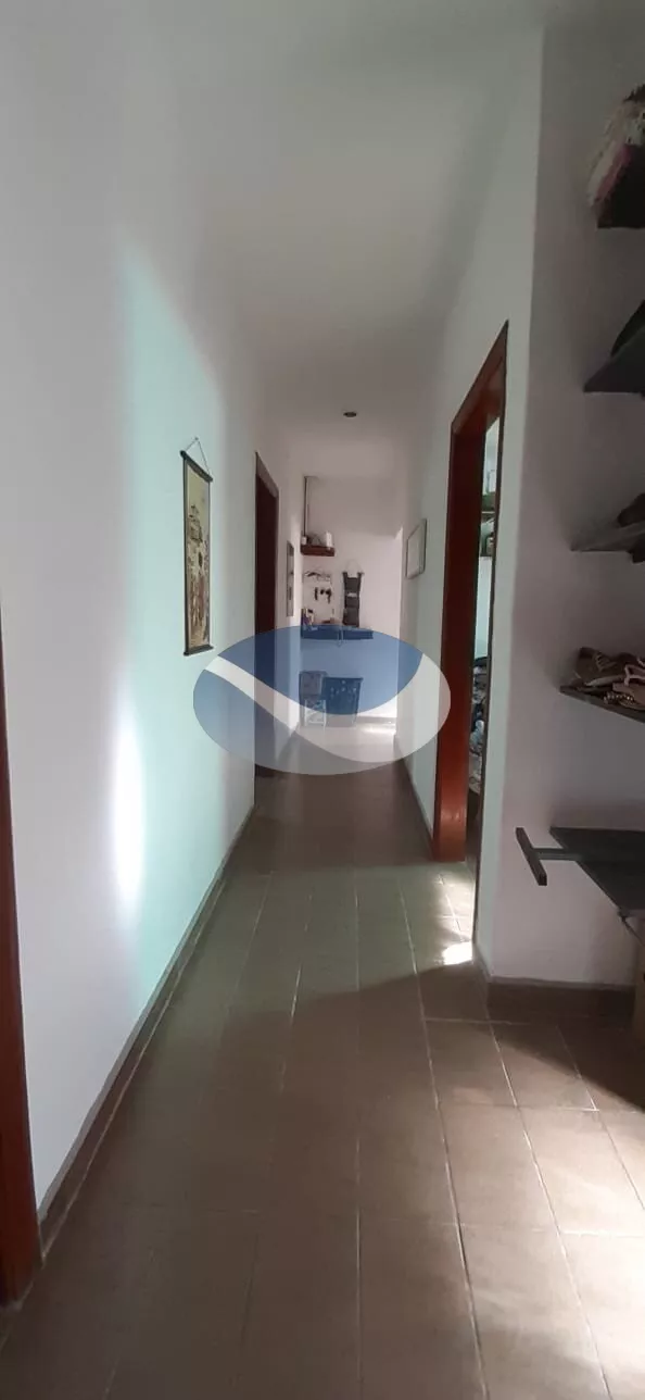 Casa à venda com 5 quartos, 95m² - Foto 7