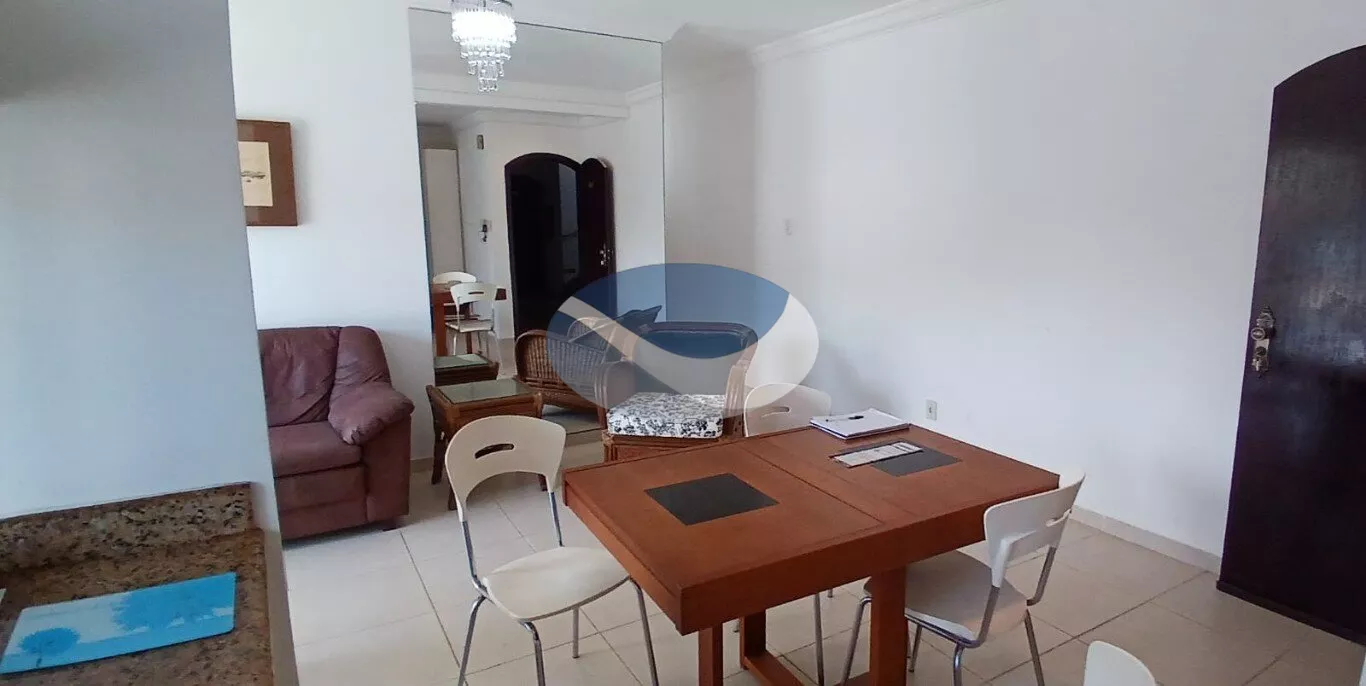 Apartamento à venda com 2 quartos, 77m² - Foto 3