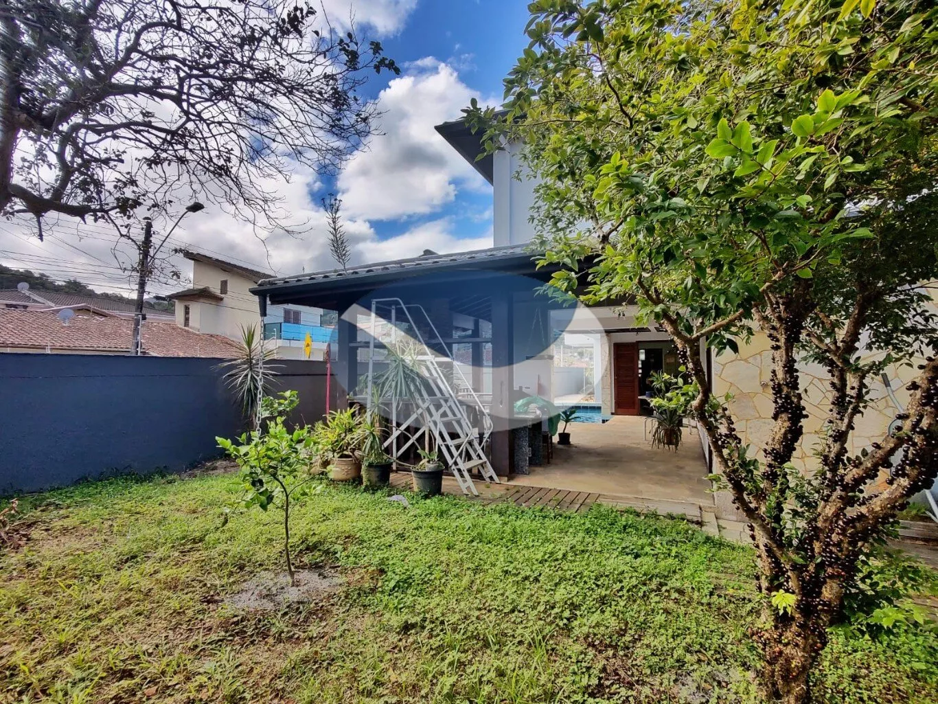 Sobrado à venda com 4 quartos, 25m² - Foto 6