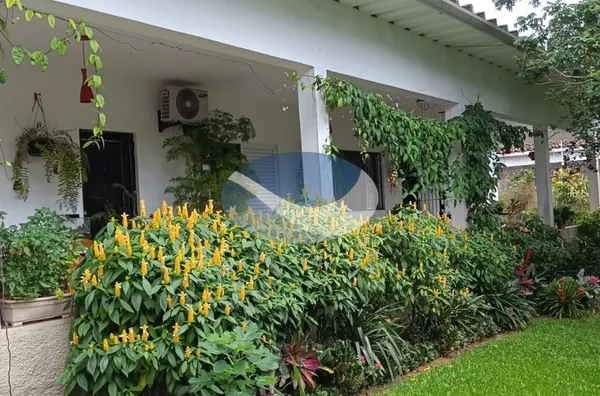 CASA TÉRREA COM CASA DE HÓSPEDES, Martim De Sá, Caraguatatuba, SP - Foto 1