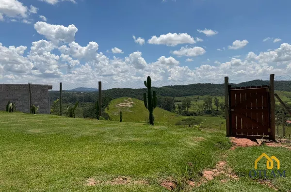 Sítio para venda, 2 quarto(s),  Recanto Da Cachoeira, Santa Branca