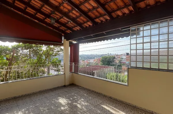 CASA SOBRADO para venda Vila Zanela FRANCO DA ROCHA - Foto 2