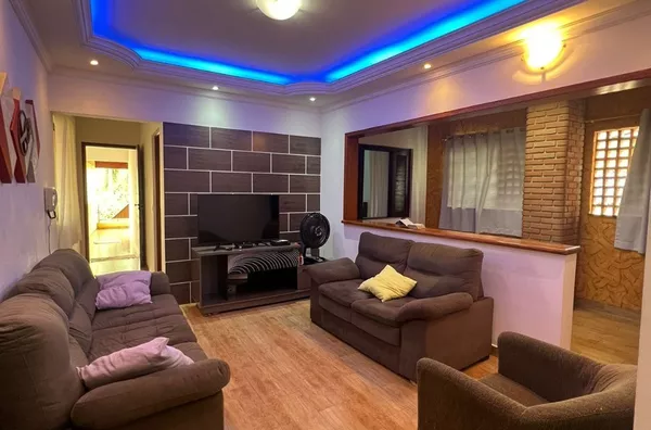 CASA SOBRADO para venda Pouso Alegre FRANCO DA ROCHA - Foto 1