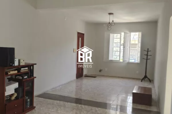 Apto Central - Térreo - Próximo Miguel Pilcher,  Centro, Pelotas