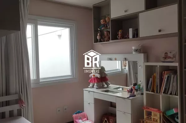 Casa Lot. Imigrantes