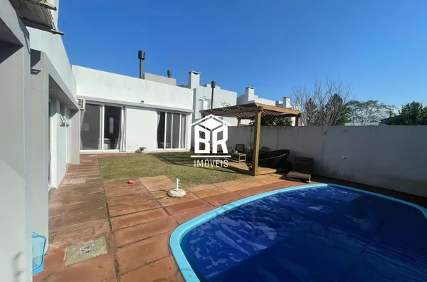 Casa para venda, 2 quarto(s),  Três Vendas, Pelotas