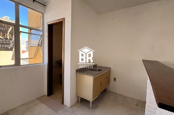Loft a venda,- Edifício José Pires Soares, Centro, Pelotas