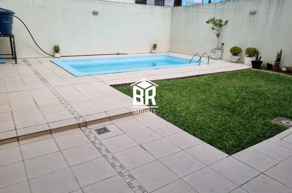 Sobrado para venda, 3 quarto(s),  Três Vendas, Pelotas