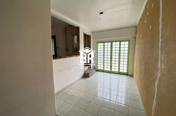 Casa comercial para Restaurante/Fast Food, Próximo às faculdades. 