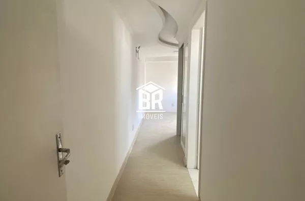 Casa para venda e aluguel, 4 quarto(s),  Centro, Pelotas