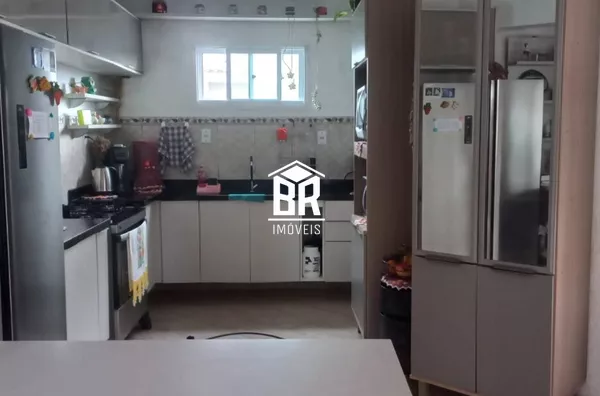 Casa Semi mobiliada para venda, 3 quarto(s),  Laranjal, Pelotas