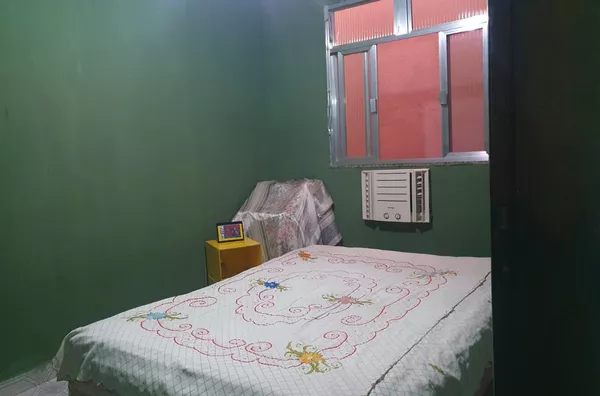 QUARTO C/ VARANDA