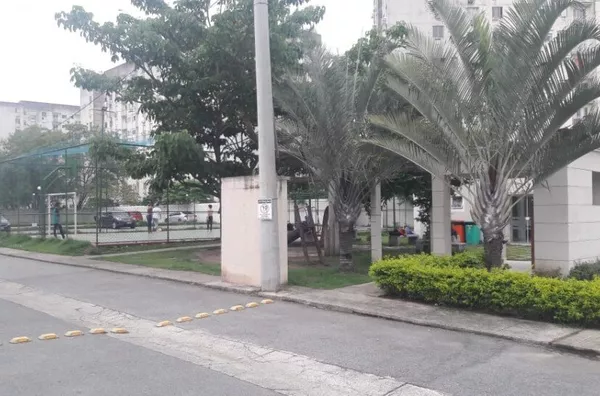 ENTRADA DO CONDOMÍNIO