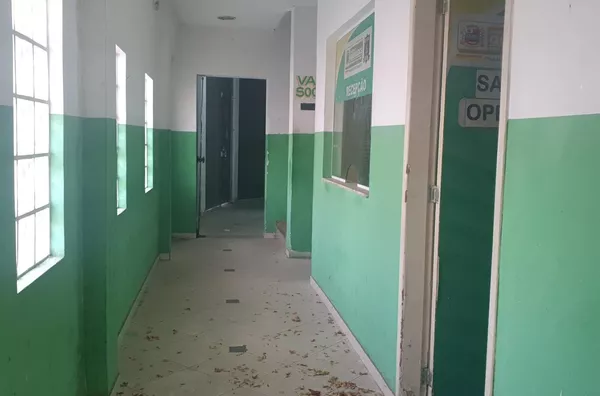 PRÉDIO COMERCIAL