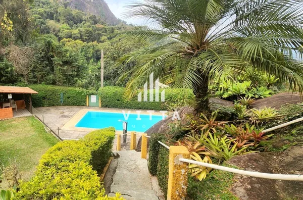 Caminho para Piscina