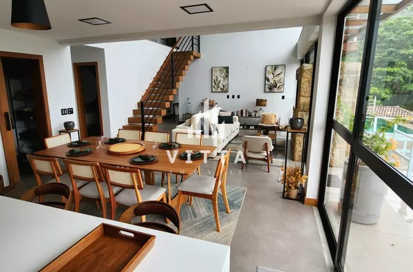 Maravilhosa Casa em condomínio para locação e venda, 5 quartos,  Itaipava, Petrópolis - Foto 1