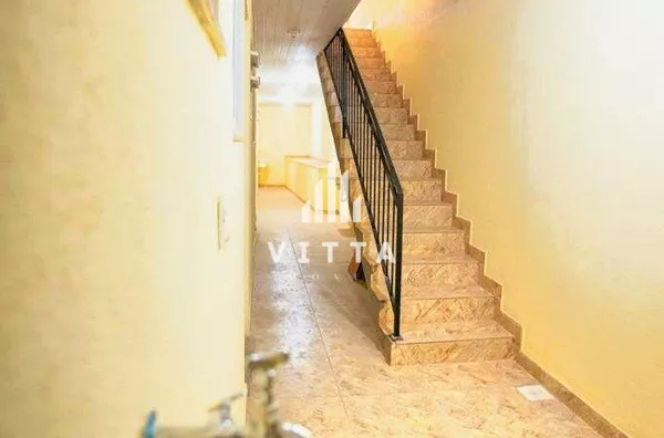 Corredores e escadas