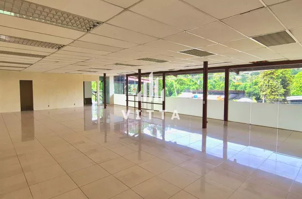 Salão Comercial para aluguel,  Nogueira, Petrópolis - Foto 1