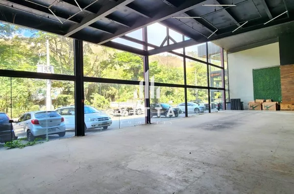 Loja Grande com Mezanino para Locação,  Corrêas, Petrópolis - Foto 6