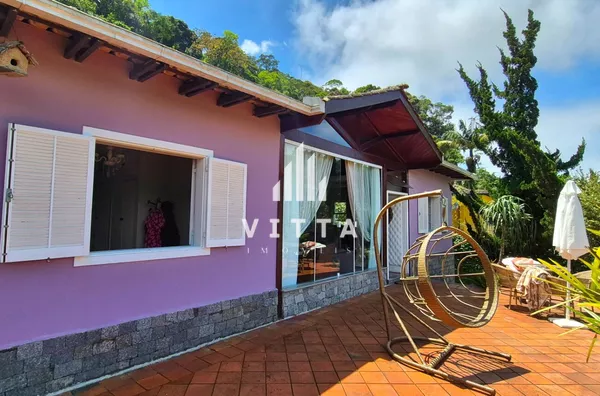 Lateral