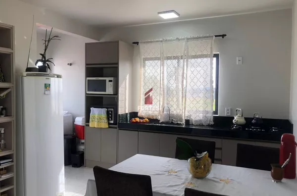 CASA À VENDA NA LINHA SÃO PAULO : TRANQUILIDADE E ESPAÇO PARA SUA FAMÍLIA! - Foto 4