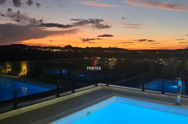 CASA ALTO PADRÃO COM VISTA PARA CIDADE NO ALTO DA JÚLIO! - Foto 2