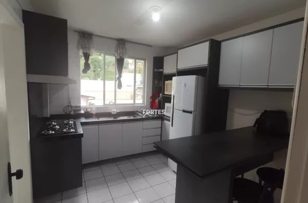 APARTAMENTO 32 DISPONIVEL PARA LOCAÇÃO NO EDIFICIO FLORENÇA! - Foto 2