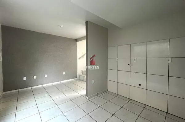 OPORTUNIDADE IMPERDÍVEL! SOBRADO COM 2 DORMITÓRIOS SENDO 1 SUÍTE À VENDA NO JARDIM ITÁLIA - FRANCISCO BELTRÃO - Foto 5