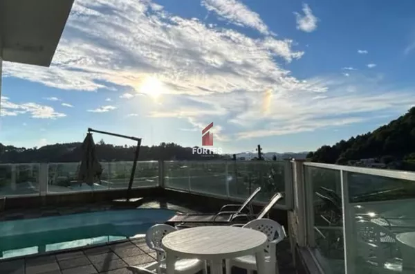 CASA AMPLA COM PISCINA PARA VENDA NO JARDIM SEMINÁRIO! - Foto 6