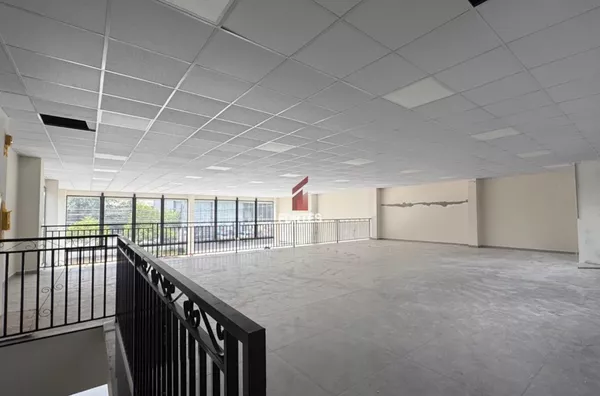 SALA NOVA DE ESQUINA DISPONIVEL PARA LOCAÇÃO PROXIMO AO DETRAN! - Foto 3