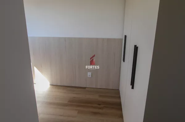 LOFT À VENDA NO EDIFÍCIO OSMÁRIO SARAIVA – CASCAVEL/PR