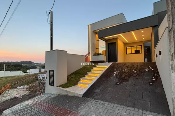 CASA À VENDA NA PLANTA NO VILA MARINE: PROXIMO AO HOSPITAL REGIONAL!