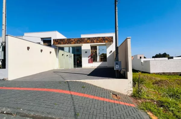 CASA COM SALÃO DE FESTAS E SUÍTE À VENDA NO LOTEAMENTO SCOTTI! - Foto 1