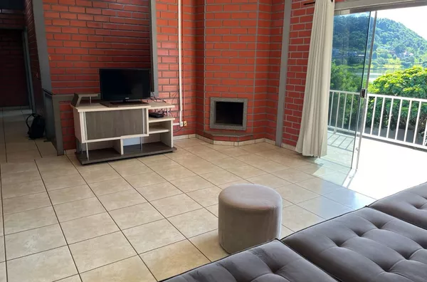 CASA A VENDA NO ALAGADO - Foto 5