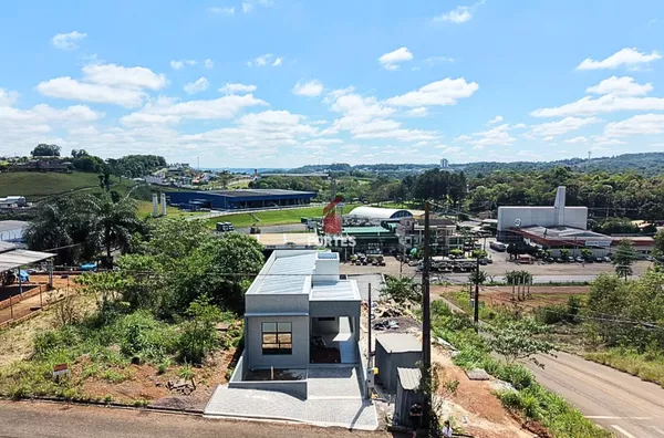 CASA EM CONSTRUÇÃO PARA VENDA NO LOTEAMENTO COMANN: EM FRENTE A AMBEV!