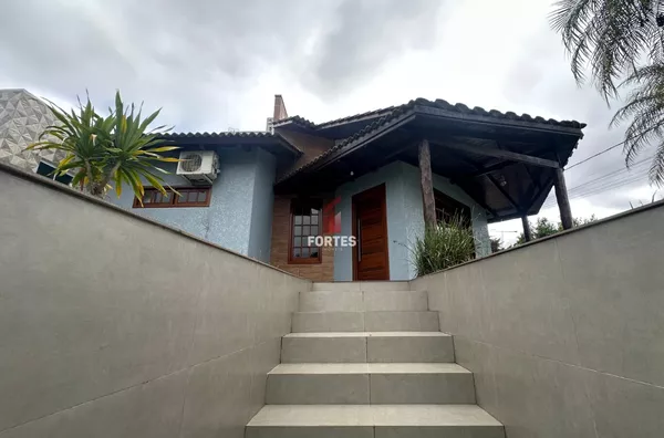 CASA COM PISCINA INTERNA DISPONIVEL PARA LOCAÇÃO - Foto 2