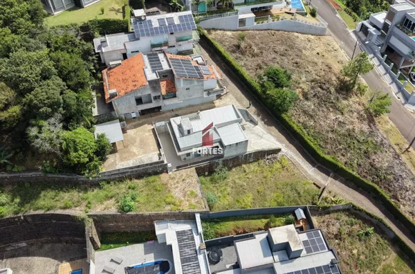 LOTE PARA VENDA NO NOSSA SENHORA APARECIDA EM CONDOMINIO FECHADO!