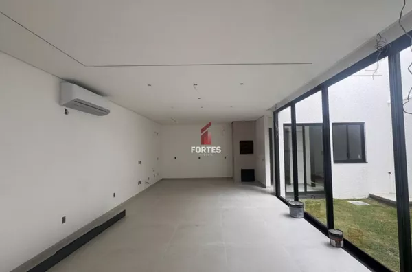 SOBRADO NOVO PARA VENDA E LOCAÇÃO NO SÃO CRISTOVÃO! 