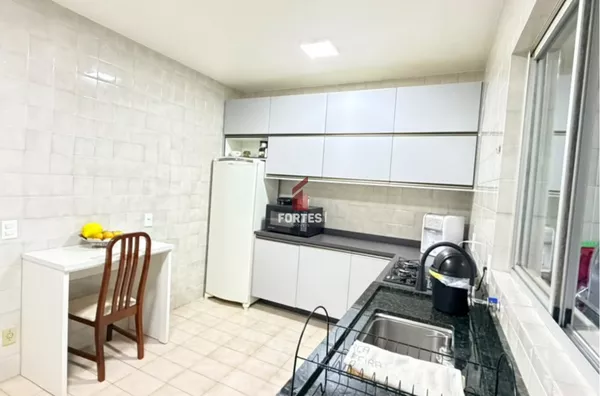 EXCELENTE APARTAMENTO NO CENTRO DE FRANCISCO BELTRÃO!