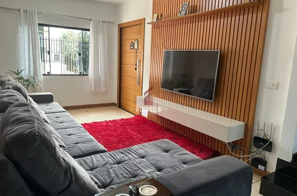 SOBRADO À VENDA COM EXCELENTE ESTRUTURA: SEU LOVO LAR NO SEMINÁRIO! - Foto 5