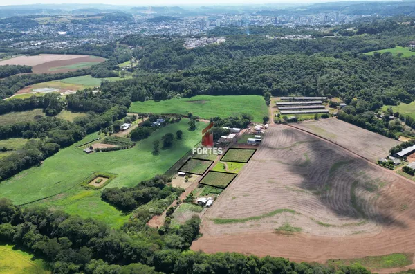 LOTE 11 À VENDA -  COM 1.800,98 M² EM FRANCISCO BELTRÃO
