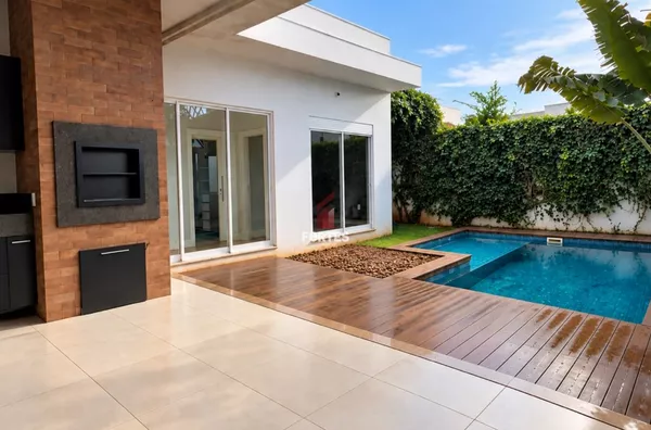 CASA DE ALTO PADRÃO À VENDA EM LOCALIZAÇÃO PRIVILEGIADA! - Foto 3